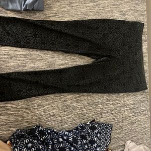 Beautiful pattern ideology leggings